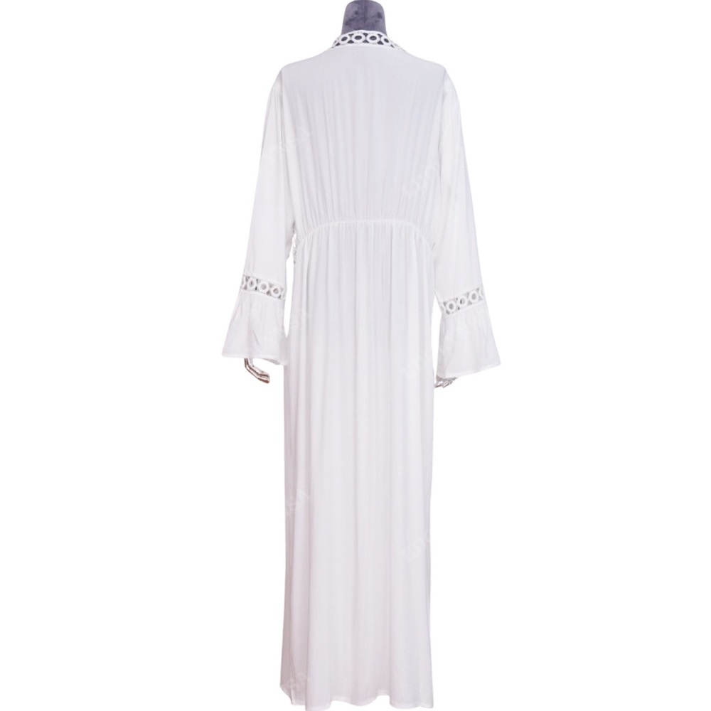 Boho Flowing White Cover Up Crochet Detail - Picture 13 of 16